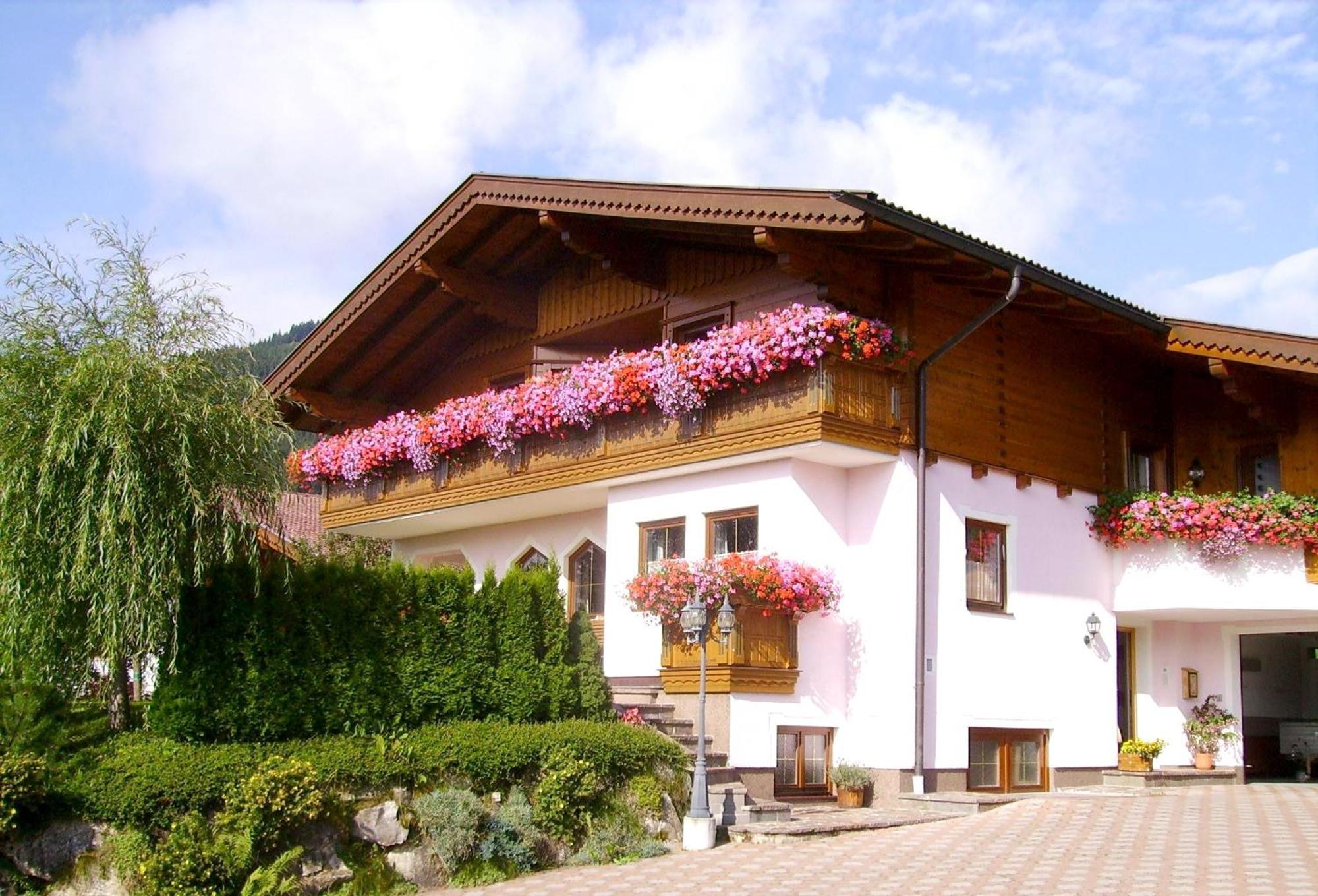Ferienwohnungen Haus Sonnenschein Flachau Kültér fotó